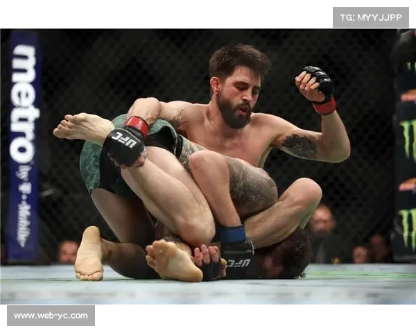 12-6肘击合法化一周年 琼斯昔日DQ判罚复议再引热议